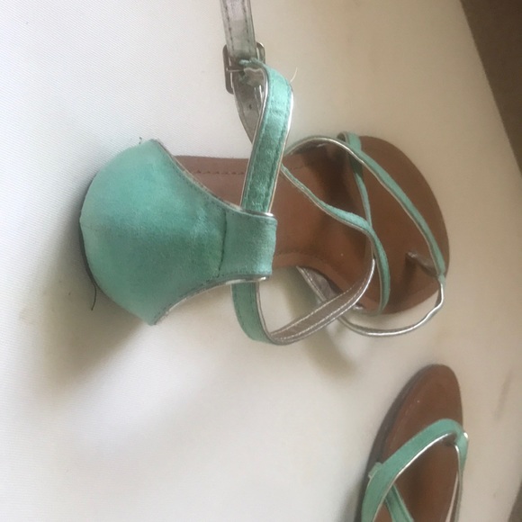 Sandals - Picture 3 of 3